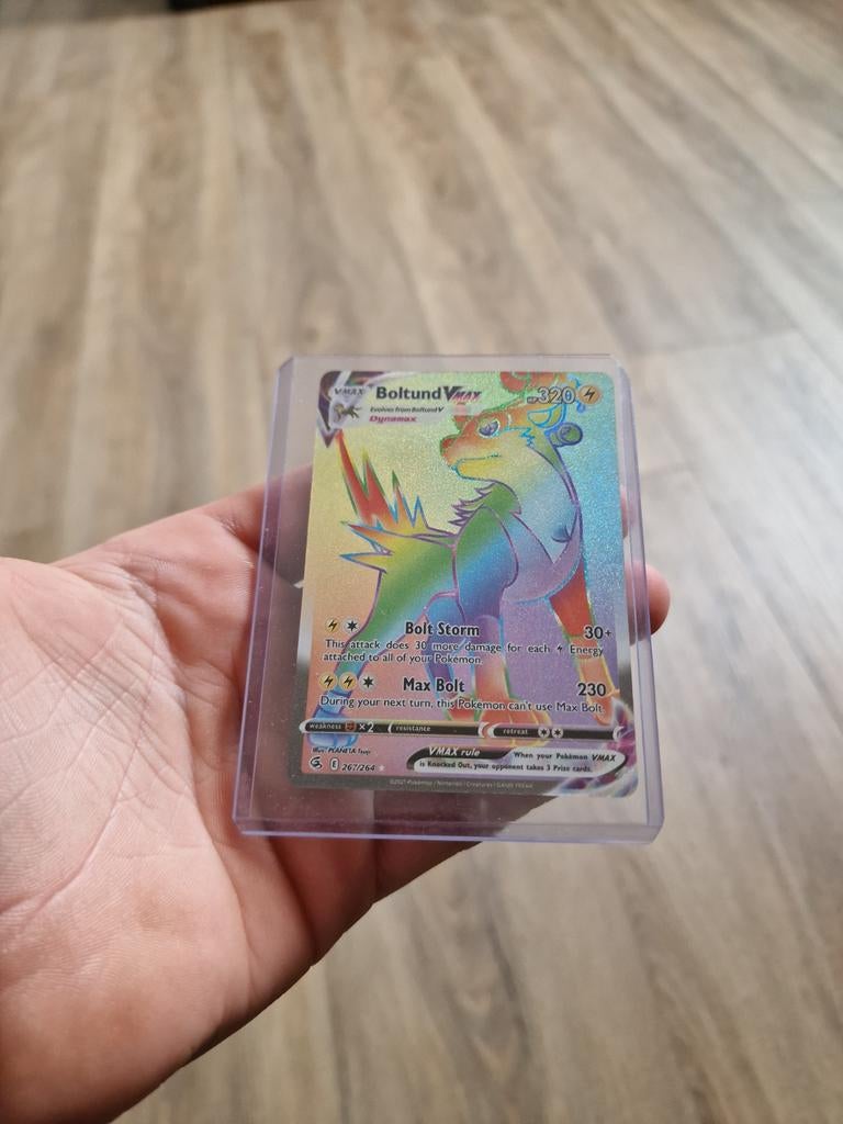 Boltund VMAX Rainbow Rare Pokémon Kaart, Ophalen of Verzenden, Zo goed als nieuw, Losse kaart, Foil