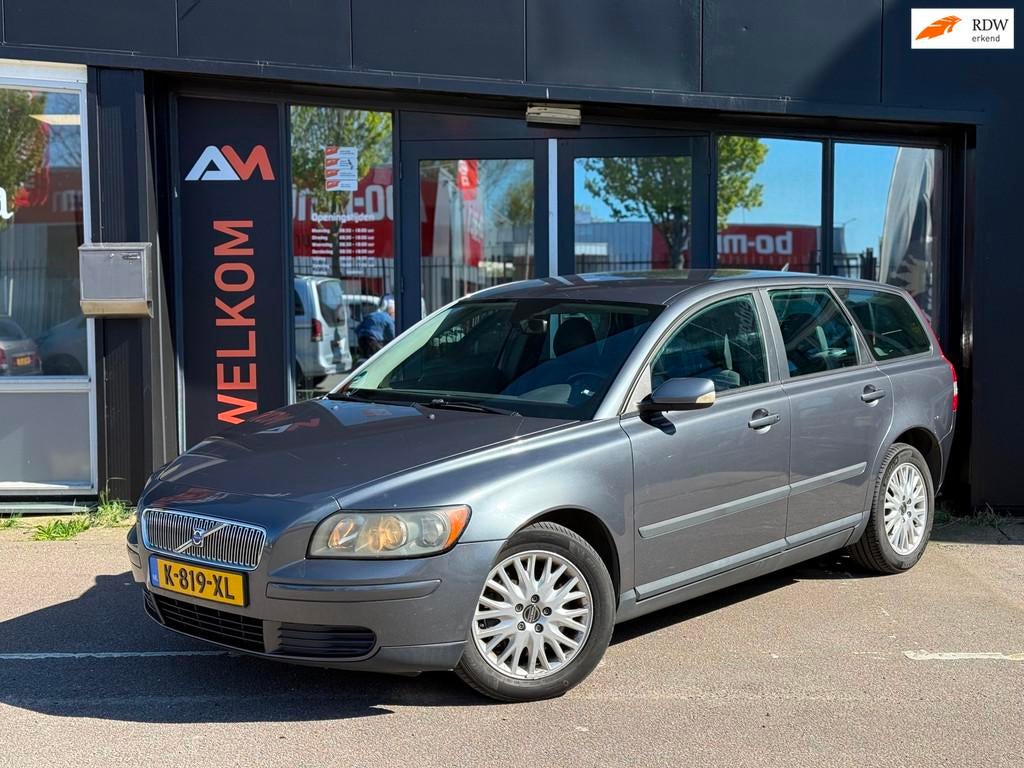 Volvo V50 2.5 T5 Kinetic | Airco | Cruise | Elek. Ramen, Voorwielaandrijving, Gebruikt, 700 kg, 11 km/l