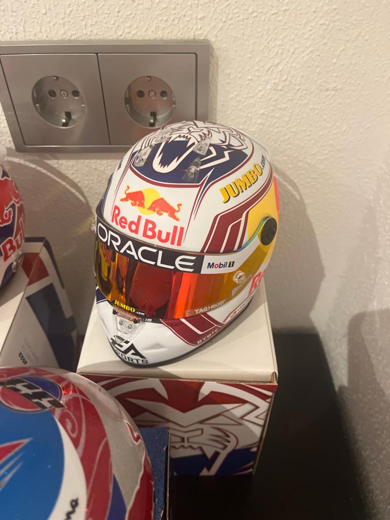 Max Verstappen Helm 1:2 - Dutch GP 2023, Verzamelen, Automerken, Motoren en Formule 1, Ophalen of Verzenden, Zo goed als nieuw