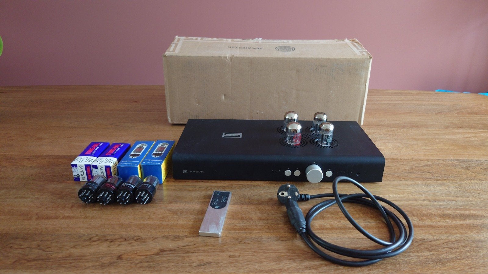 Schiit Freya+ buizen voorversterker met afstandsbediening, Overige merken, Ophalen of Verzenden, Zo goed als nieuw, Minder dan 60 watt