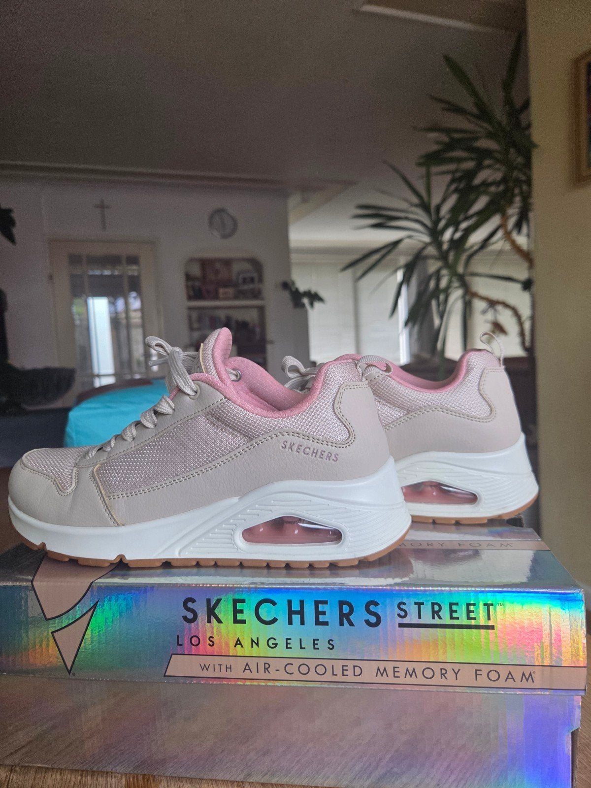 Skechers Los Angeles maat 38, Kleding | Dames, Ophalen of Verzenden, Zo goed als nieuw, Zwart, Sneakers of Gympen