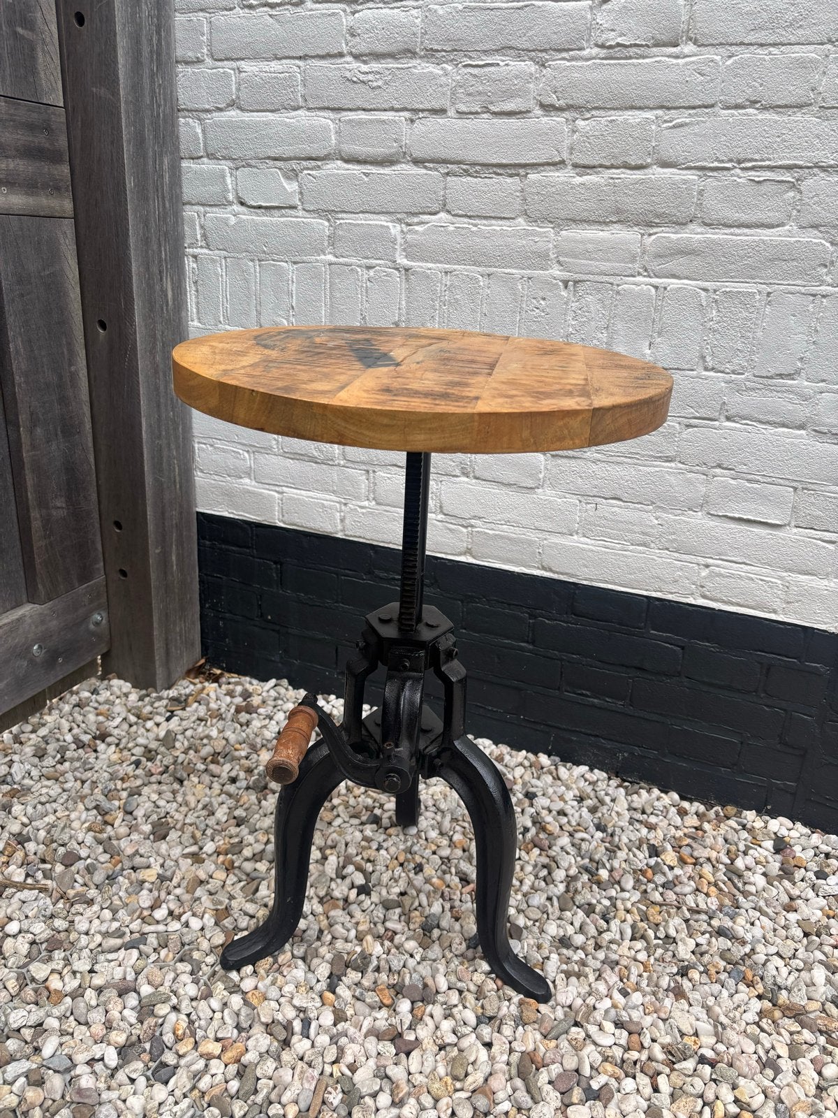 Leuke industriële  bijzettafel met verstelbaar blad, Minder dan 55 cm, Gebruikt, Rond, Hout
