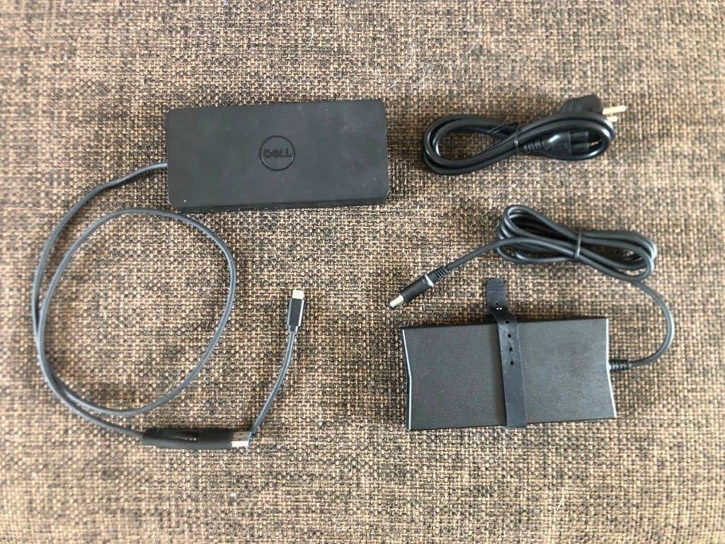 Dell D6000 USB-C Laptopdockingstation, Computers en Software, Dockingstations, Ophalen of Verzenden, Zo goed als nieuw, Dell, Docking station