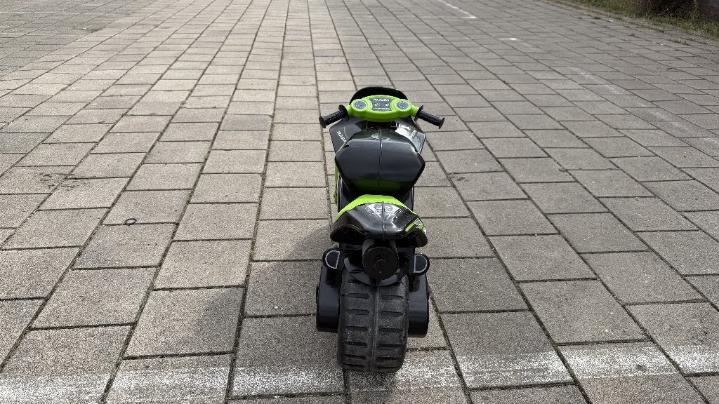 INJUSA Winner loopmotor zwart/groen (3-6 jaar), Ophalen, Gebruikt, Overige typen