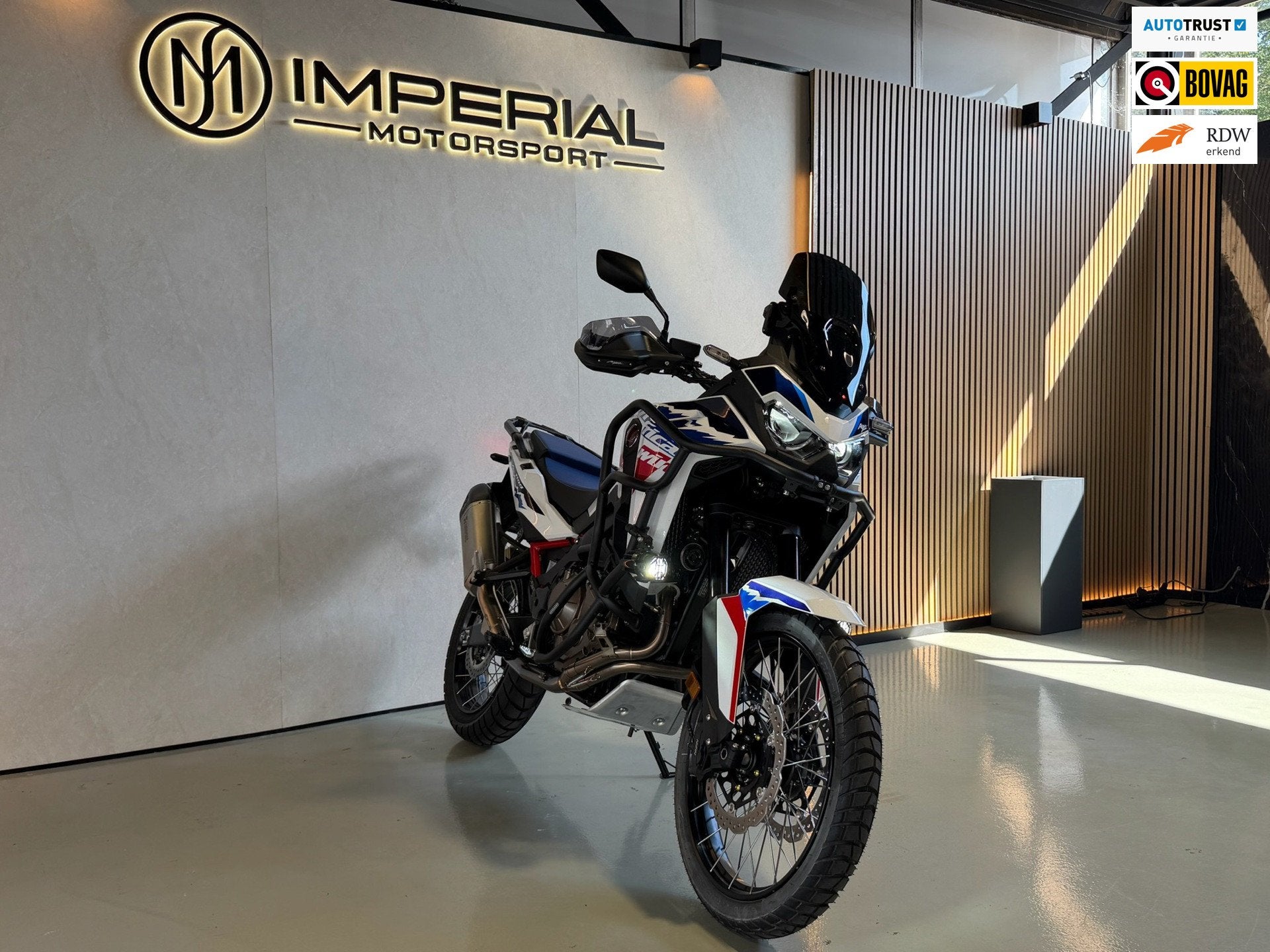 Honda All-Road CRF 1100L Africa Twin ABS Akrapovic|beugels|e, 9. 5144 NTuinstraat E Waalwijk
5144 NE Waalwijk  Waalwijk, NL, Honda