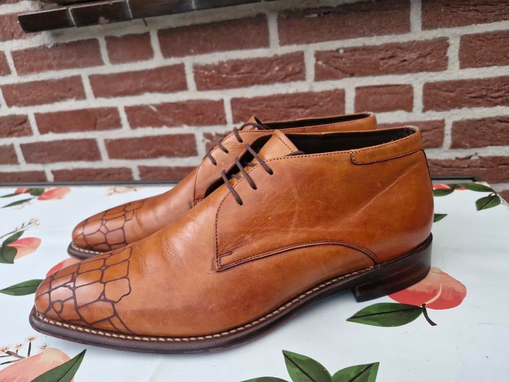Floris van Bommel Herenschoenen maat 43, Kleding | Heren, Schoenen, Overige kleuren, Floris van Bommel, Ophalen of Verzenden, Zo goed als nieuw