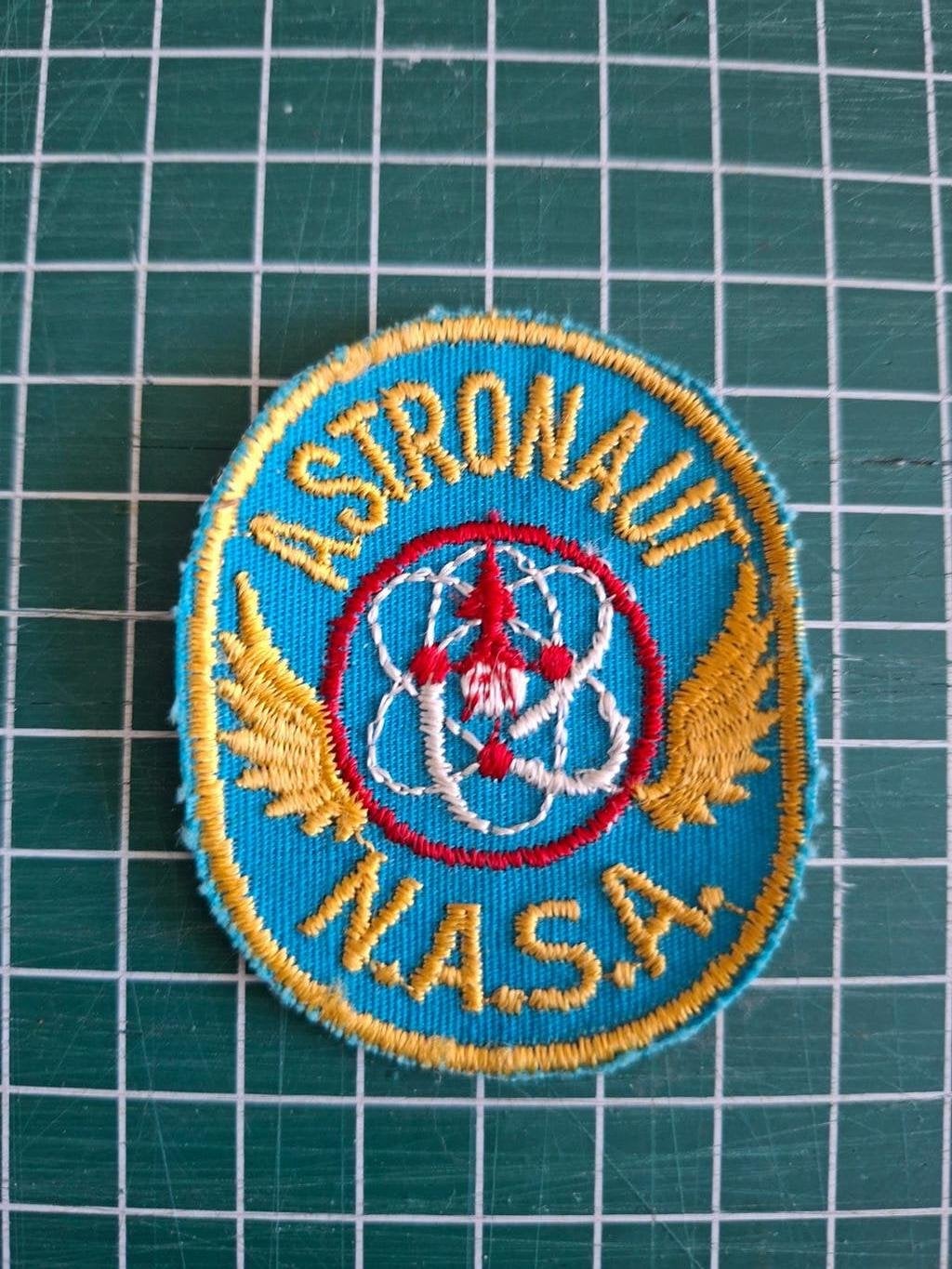 opnaai embleem patches badges Astronaut N.A.S.A., Ophalen of Verzenden, Zo goed als nieuw