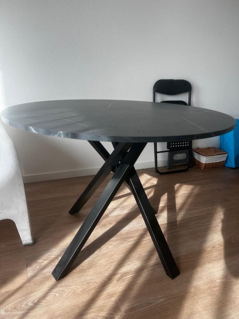 MARIEDAMM IKEA zwart marmeren tafel, Ophalen, 100 tot 150 cm, Overige materialen, Rond