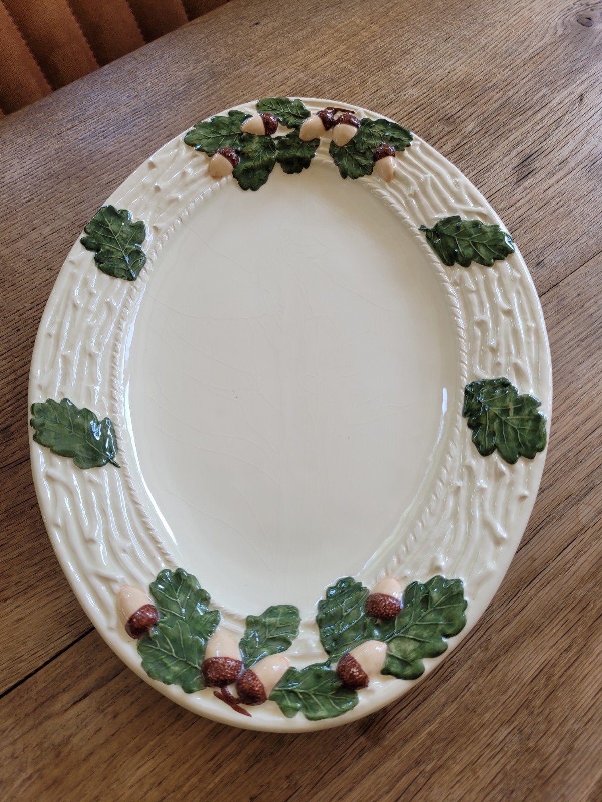 Bordallo Pinheiro majolica servies Acorn serie als nieuw, Ophalen of Verzenden