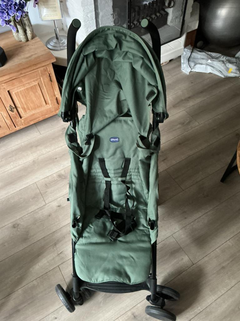 Buggy groen chicco,, Kinderen en Baby's, Buggy's, Ophalen of Verzenden, Zo goed als nieuw