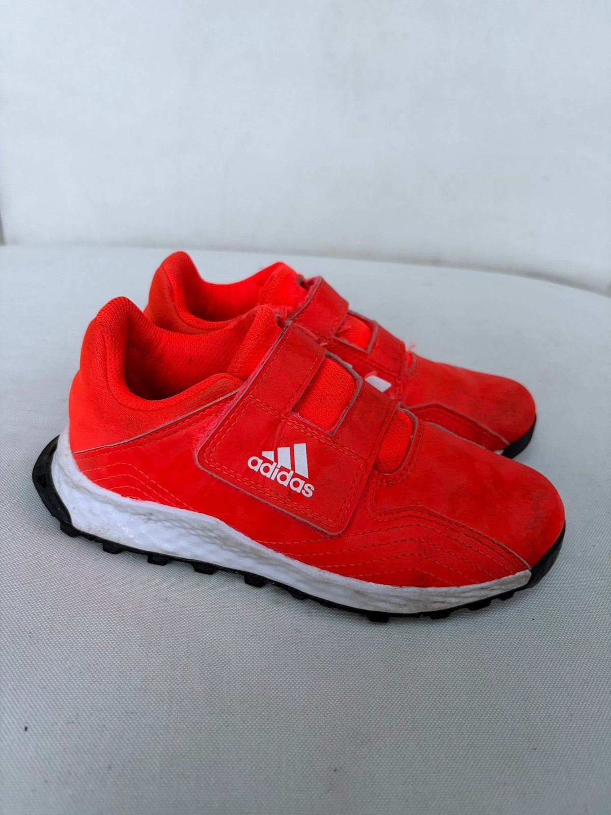 Adidas hockeyschoenen maat 30 (rood), Ophalen of Verzenden, Gebruikt, Jongen of Meisje, Sportschoenen