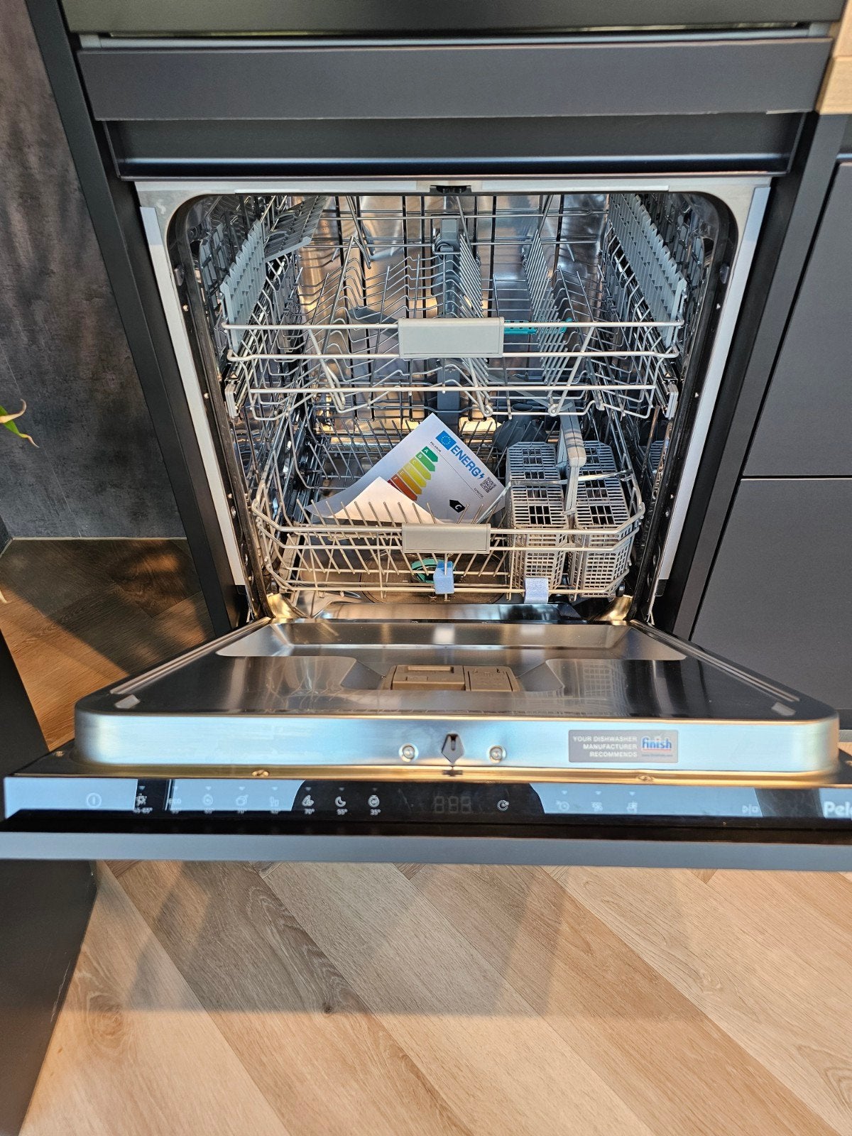 Pelgrim GVW250L inbouw vaatwasser showroom, Minder dan 85 cm, Info@pelgrim.nl, Zo goed als nieuw, Inbouw