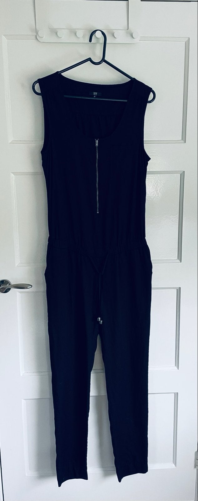 DEPT Zwarte trendy Jumpsuit Maat M - Zeer Goede Staat, Ophalen of Verzenden, Zo goed als nieuw, Maat 38/40 (M), Zwart