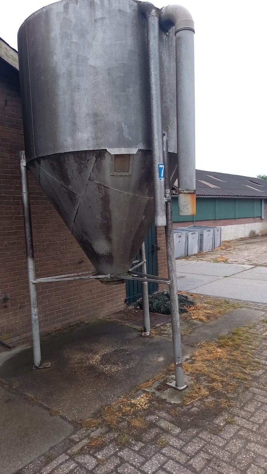 2 Ton silo, Ophalen