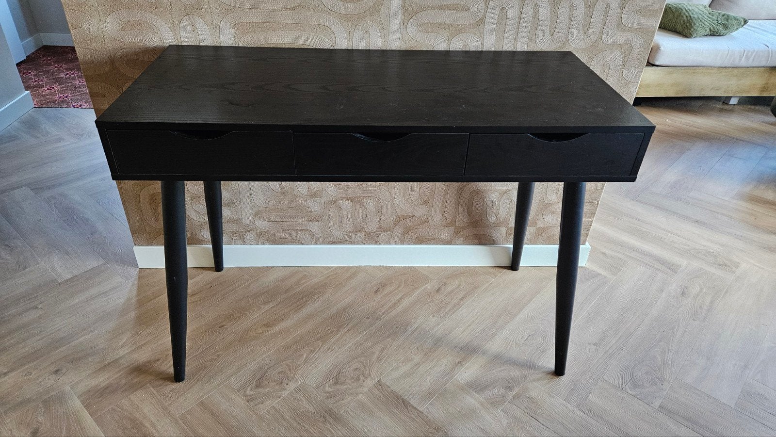Zwart bureau Leen Bakker met lades, lichte gebruikssporen, Ophalen, Zwart, Gebruikt, Met lades