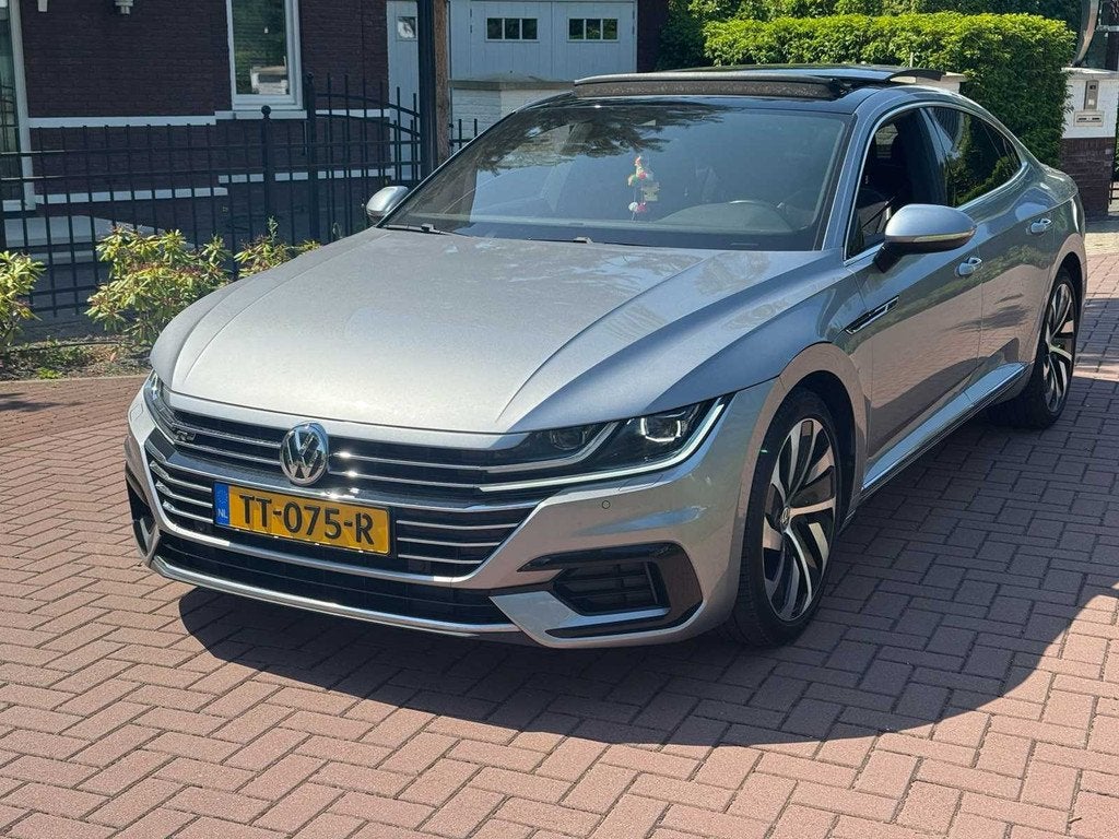 Volkswagen Arteon 1.5 TSI Business R Automaat,* TT-075-R, Auto's, Volkswagen, Gebruikt, Euro 6, 4 cilinders, 150 pk