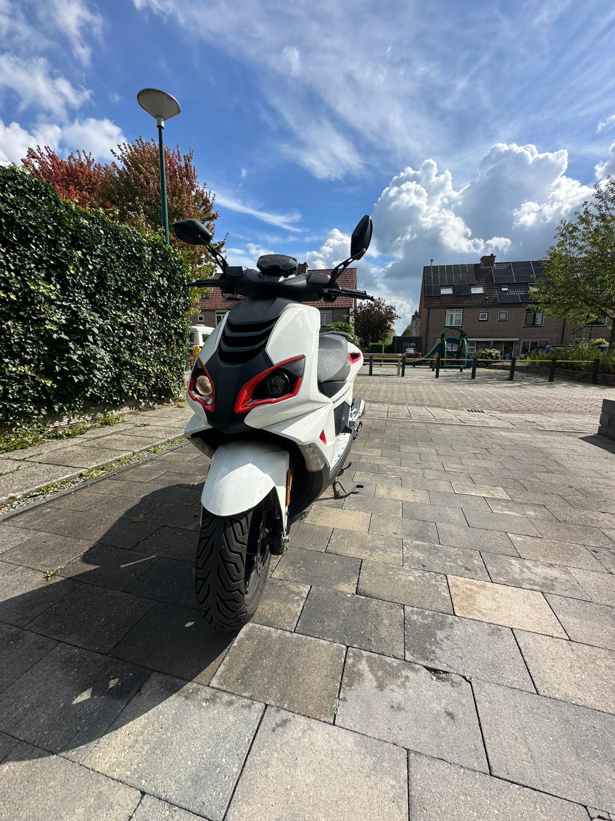 Peugeot Speedfight 4 Rood/Wit – €800 Bieden!, Ophalen, Gebruikt, Overige modellen, Maximaal 45 km/u