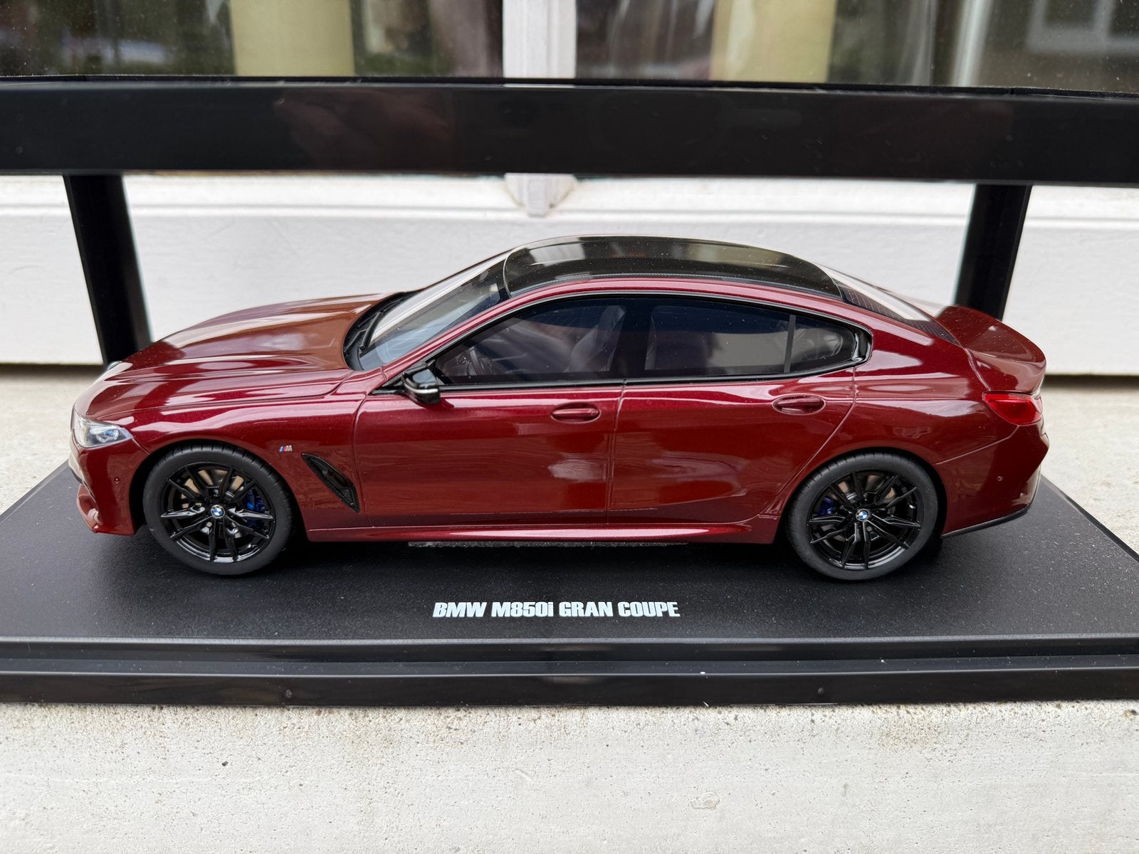 1:18 BMW M 850i X Drive Gran Coupe rood GT Spirit GT493, Overige merken, Info@gts-models.com, 2, rue de l'écusson, Zone commerciale Oxygène Sud, Josselin, 56120, FR