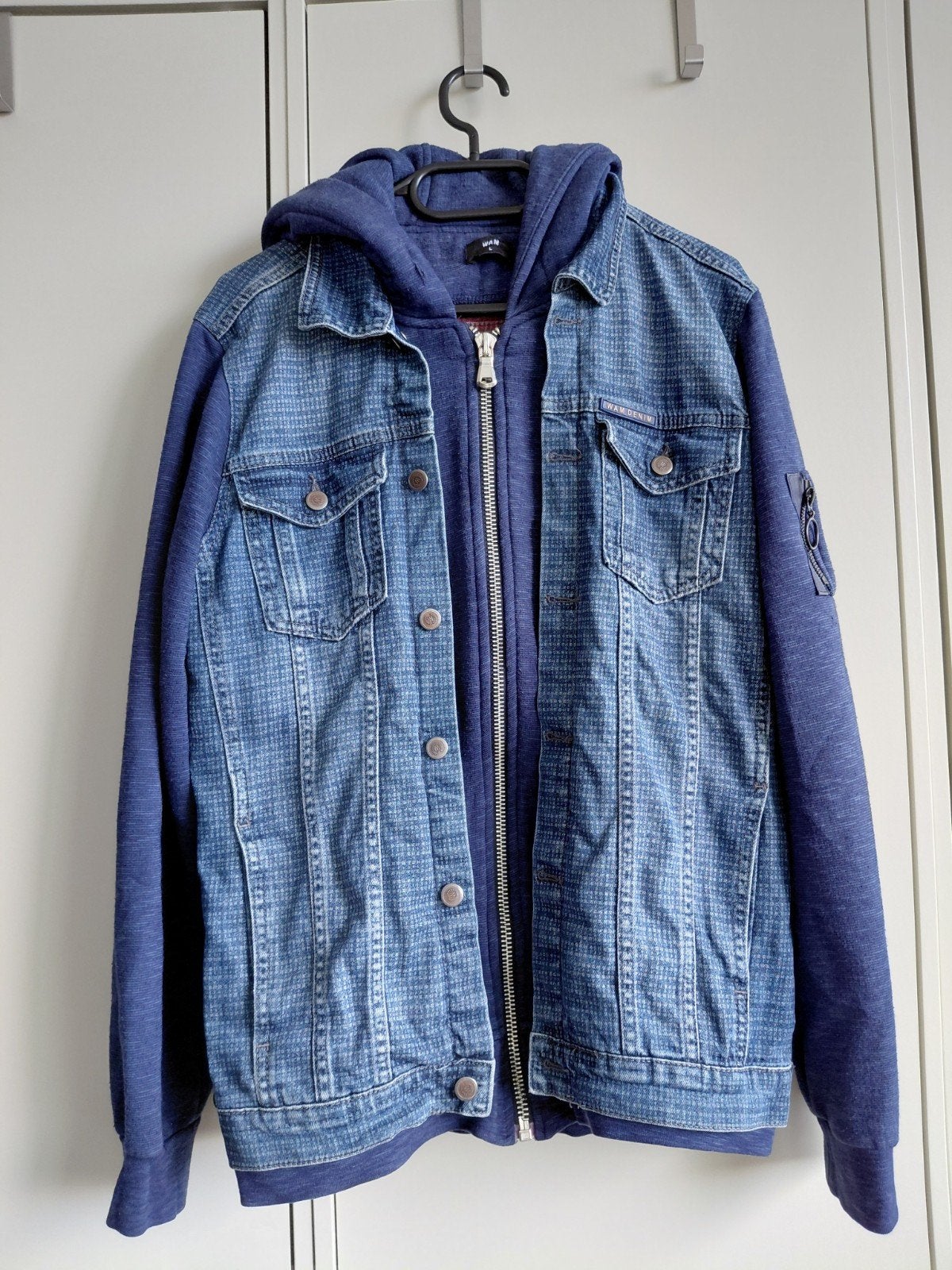 Heren spijkerjack met capuchon - Blauw, Kleding | Heren, Ophalen, Maat 52/54 (L), Wam, Blauw