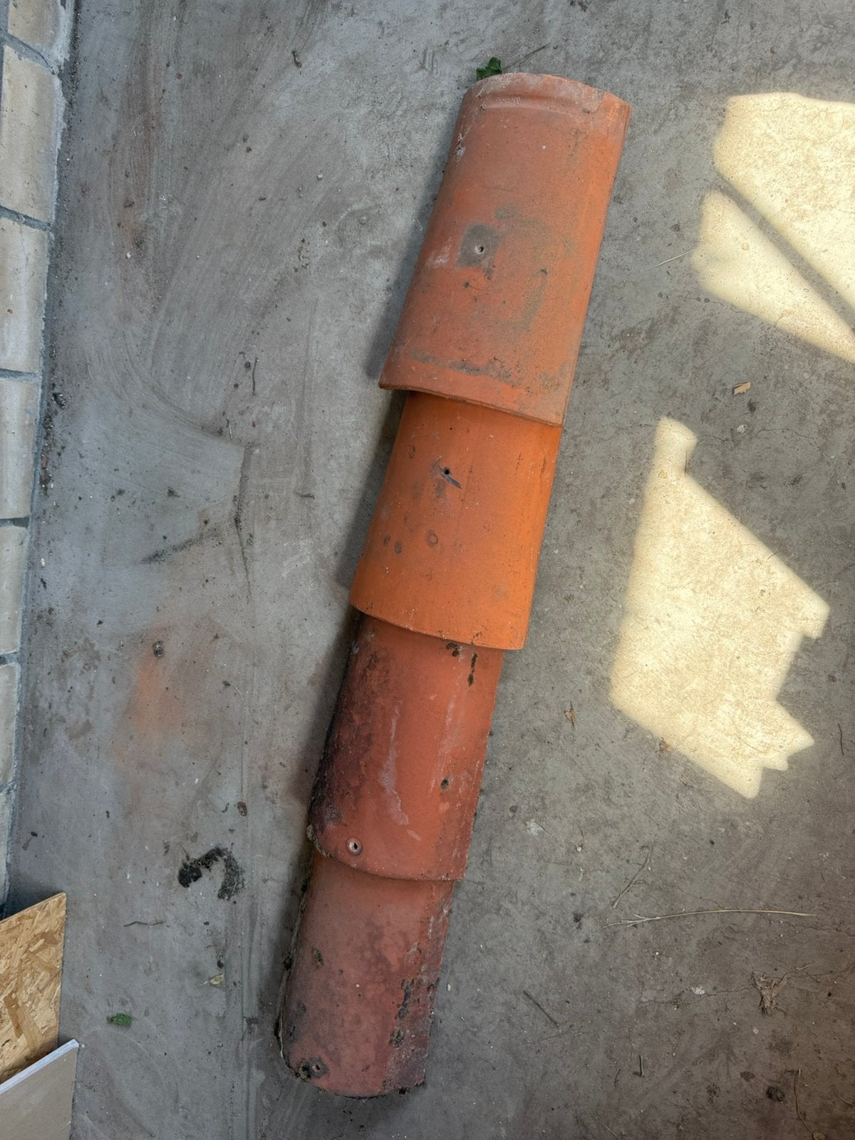 Nokvorsten rood oud, Doe-het-zelf en Verbouw, Dakpannen en Dakbedekking, Ophalen, Steen of Klei, Zo goed als nieuw, Minder dan 5 m²