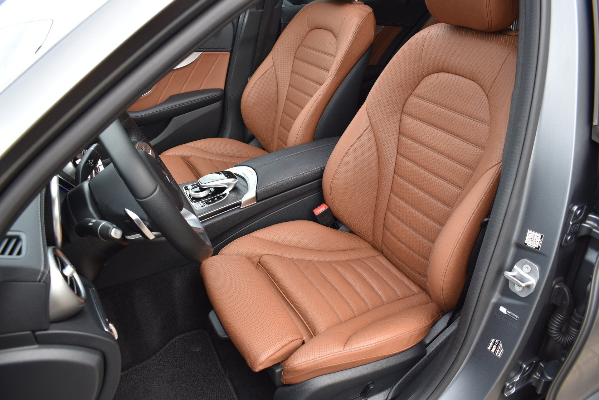 Mercedes-Benz C-Klasse 300 AMG 258 Pk Designo Matt Metallic, Auto's, Automaat, Dealer onderhouden, Achterwielaandrijving, Euro 6