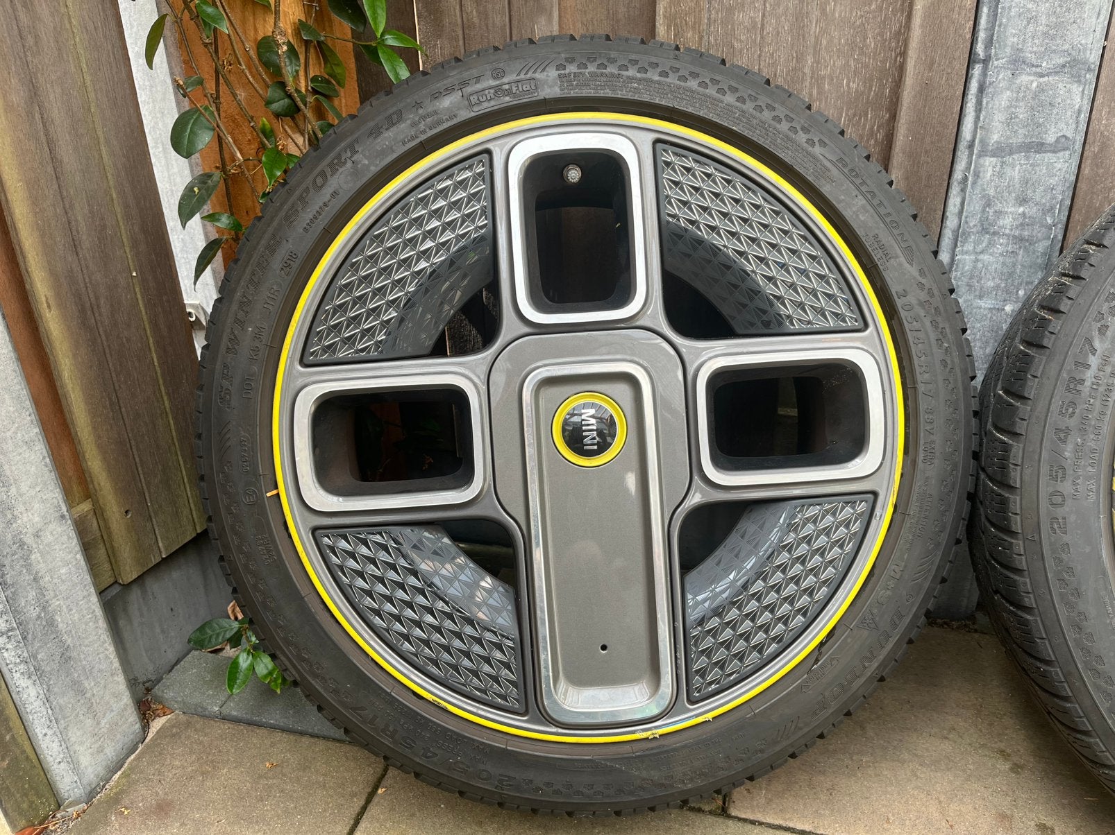 Mini velgen winterbanden F56 F55 F57 17  Power Spoke 737, Ophalen