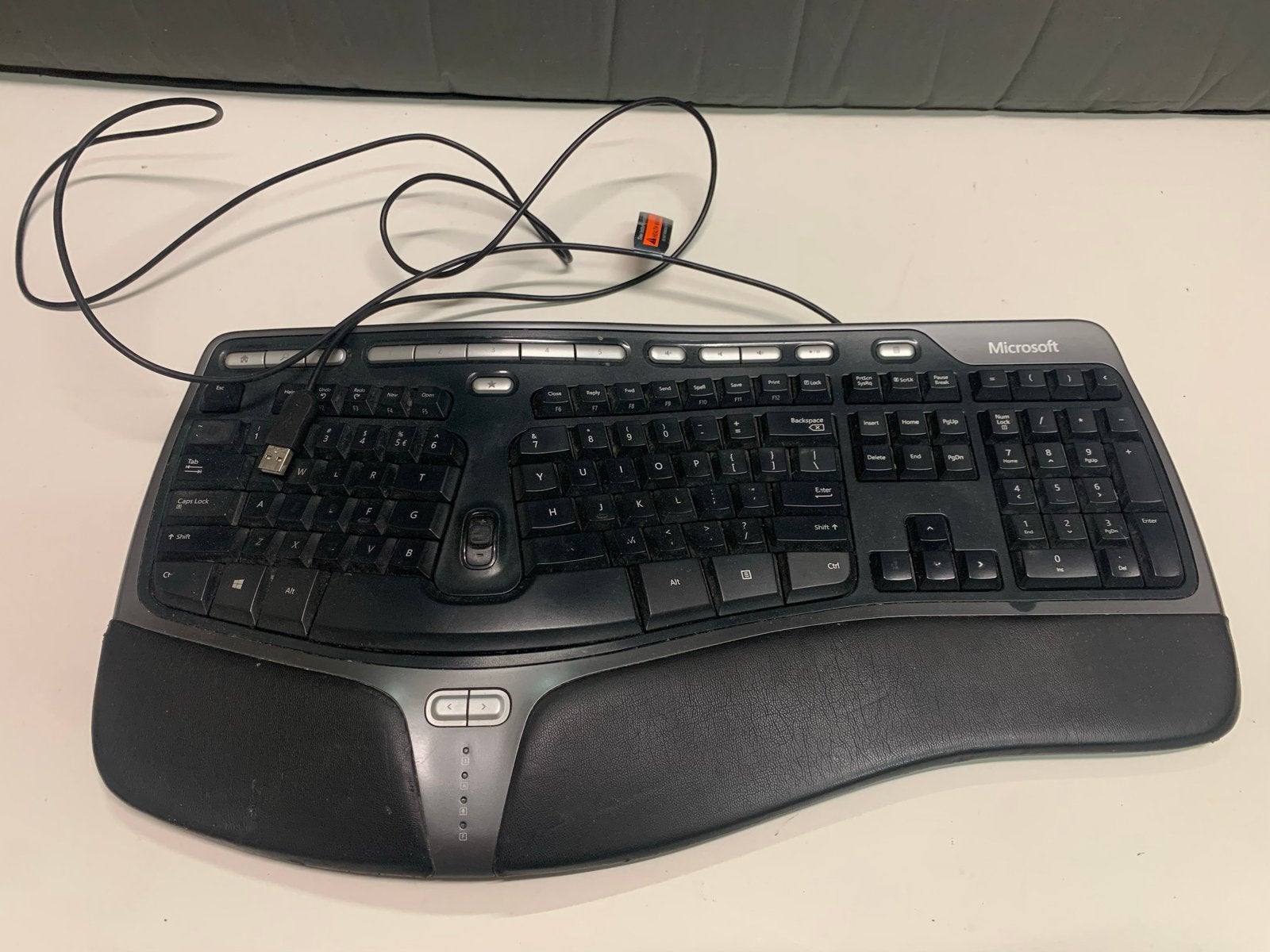Ergonomisch toetsenbord voor RSI/armklachten - Microsoft, Computers en Software, Toetsenborden, Ophalen, Gebruikt, Ergonomisch