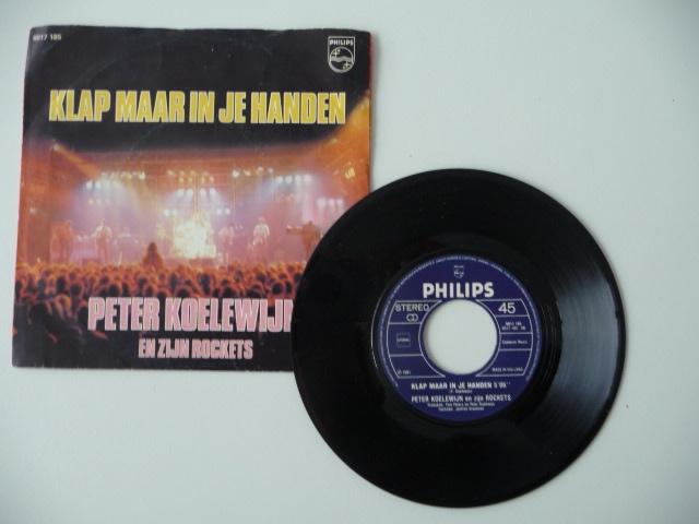 single PETER KOELEWIJN - KLAP MAAR IN JE HANDEN - 1981, Cd's en Dvd's, Vinyl Singles, Gebruikt, 7 inch, Ophalen of Verzenden, Nederlandstalig