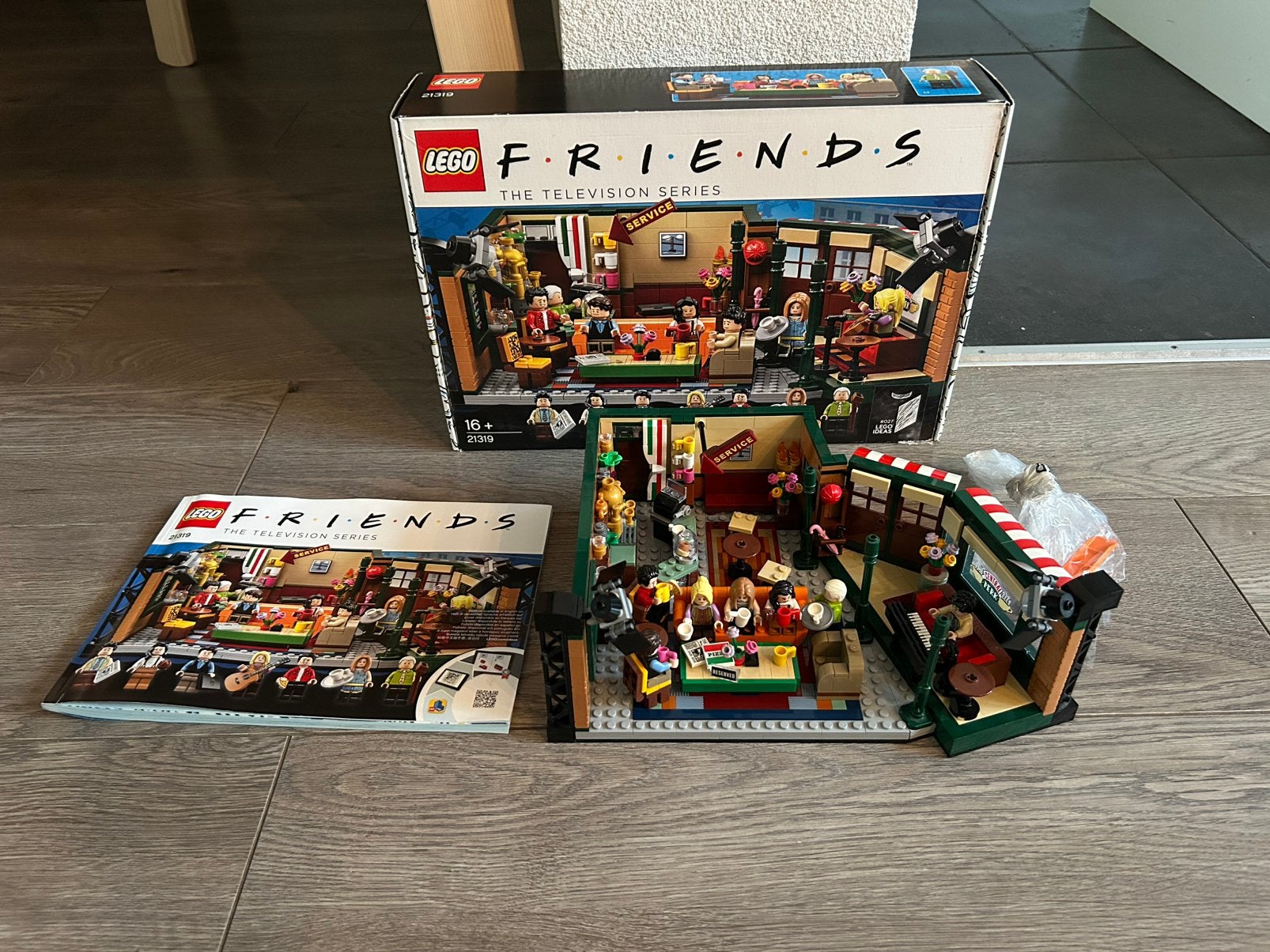 Lego Ideas FRIENDS 21319 Central Perk, Lego, Ophalen of Verzenden, Compleet, Complete set