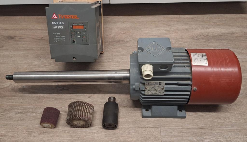 Frees-/Slijp-/Schuur-Motor 1,5 Kw., Doe-het-zelf en Verbouw, Motoren, Zo goed als nieuw, Elektromotor, Ophalen