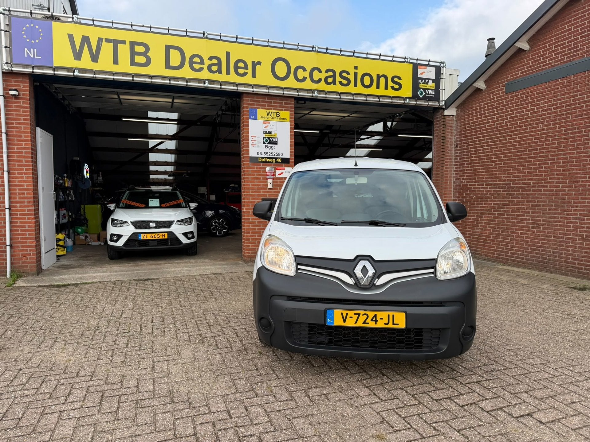 Renault Kangoo 1.5 dCi 75 Energy Compact Euro 6, Navi, Tr.ha, Voorwielaandrijving, Dealer onderhouden, Stof, Gebruikt