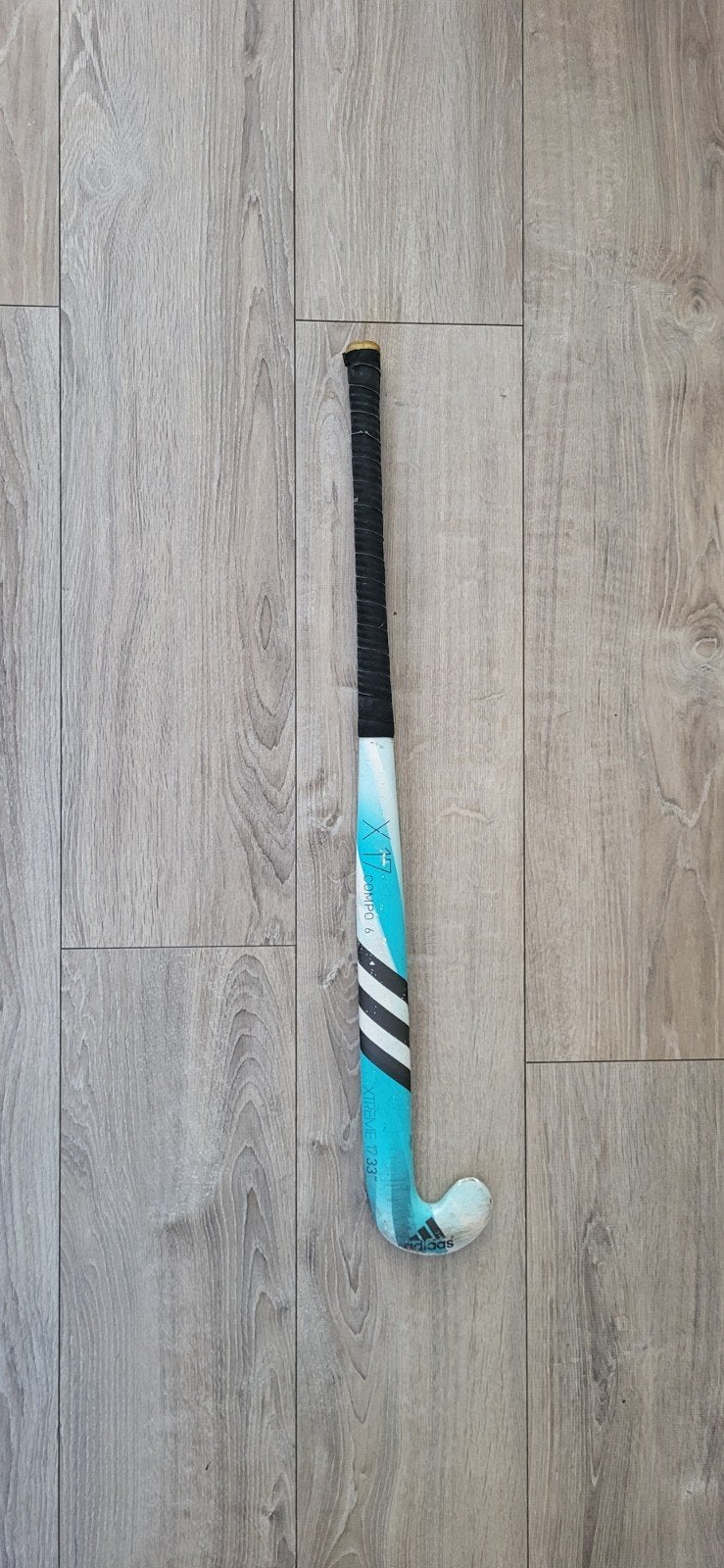 Adidas hockeystick 33 inch, Sport en Fitness, Hockey, Ophalen of Verzenden, Gebruikt, Stick