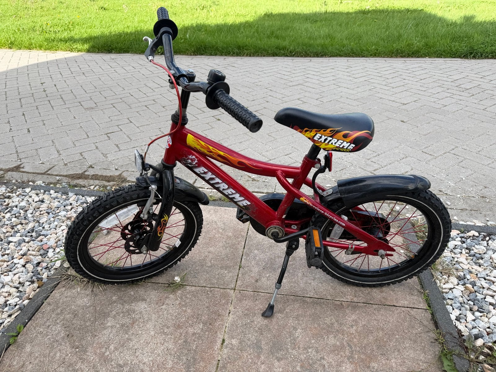 Volare Extreme 16 inch kinderfiets - Rood/Zwart, Ophalen, Gebruikt, Terugtraprem, 16 tot 20 inch