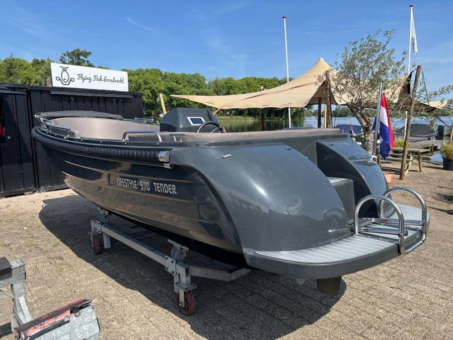 Lifestyle  E tender 570, Watersport en Boten, Overige merken, Tender, Gebruikt, Overige brandstoffen