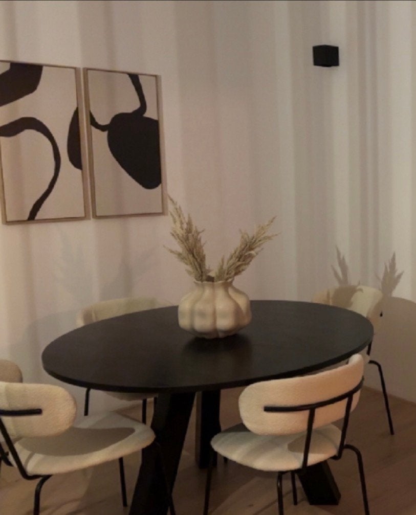 Ronde Eettafel Rhonda Eikenhout 129 cm – Zwart, 100 tot 150 cm, Ophalen of Verzenden, Zo goed als nieuw, Eikenhout