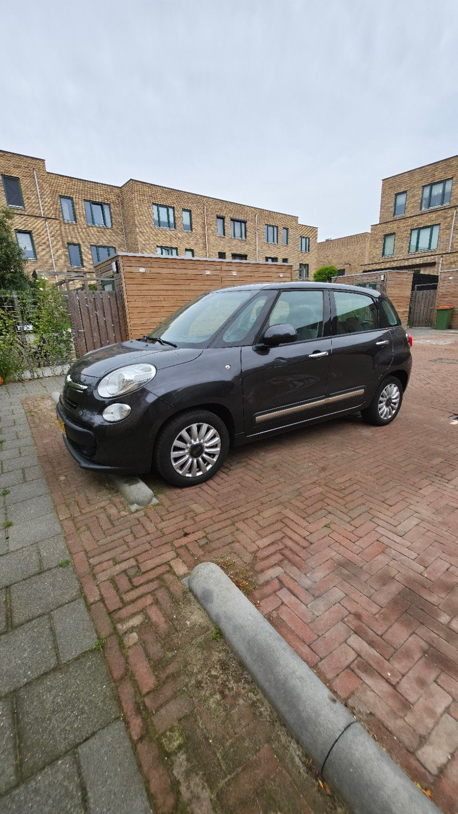 Fiat 500L 0.9 Twinair 2013 Airco NIEUWE APK!, Auto's, Origineel Nederlands, Bedrijf, Handgeschakeld, Zilver of Grijs