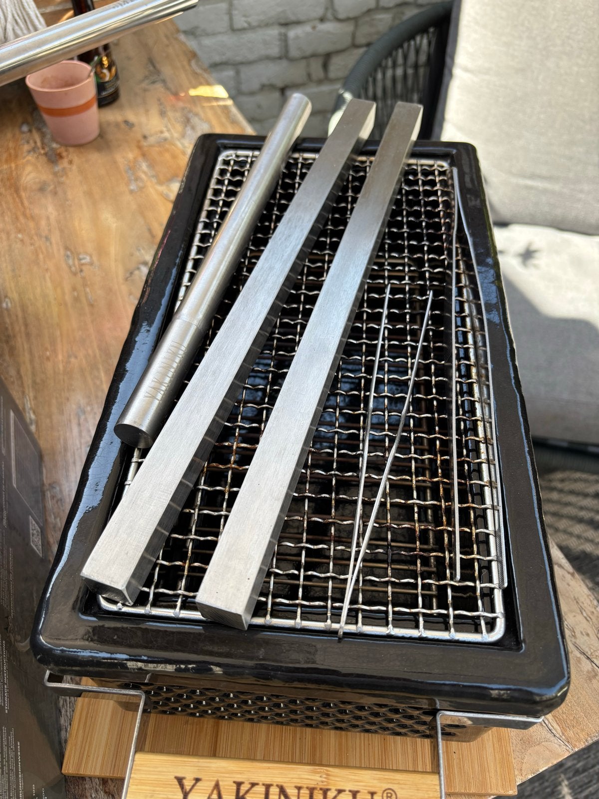 Yakiniku Shichirin BBQ Grill - Compleet met accessoires, Tuin en Terras, Houtskoolbarbecues, Ophalen, Zo goed als nieuw, Met accessoires