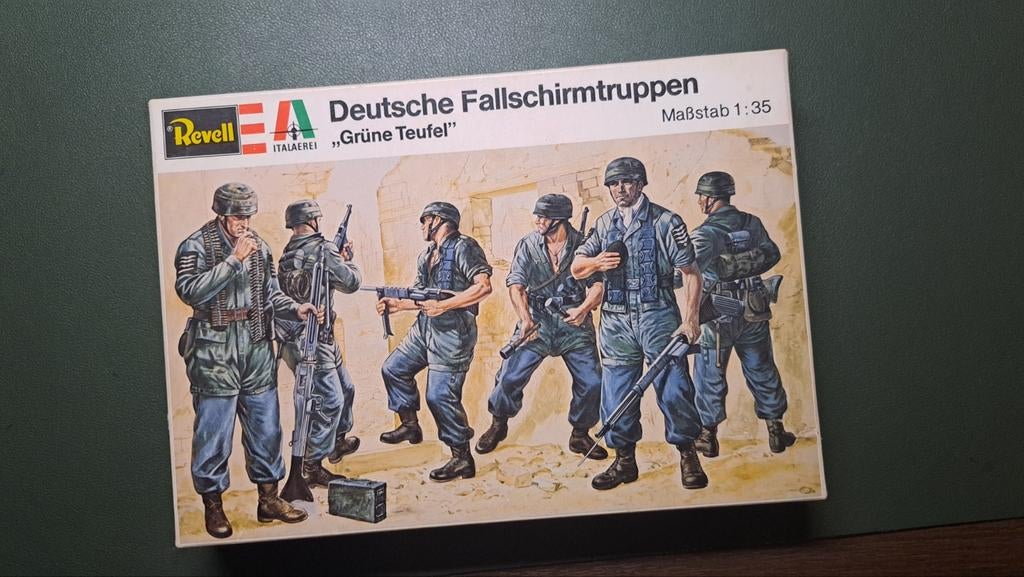 Revell deutsche fallschirmtruppen, Ophalen of Verzenden, Nieuw, 1:35 tot 1:50