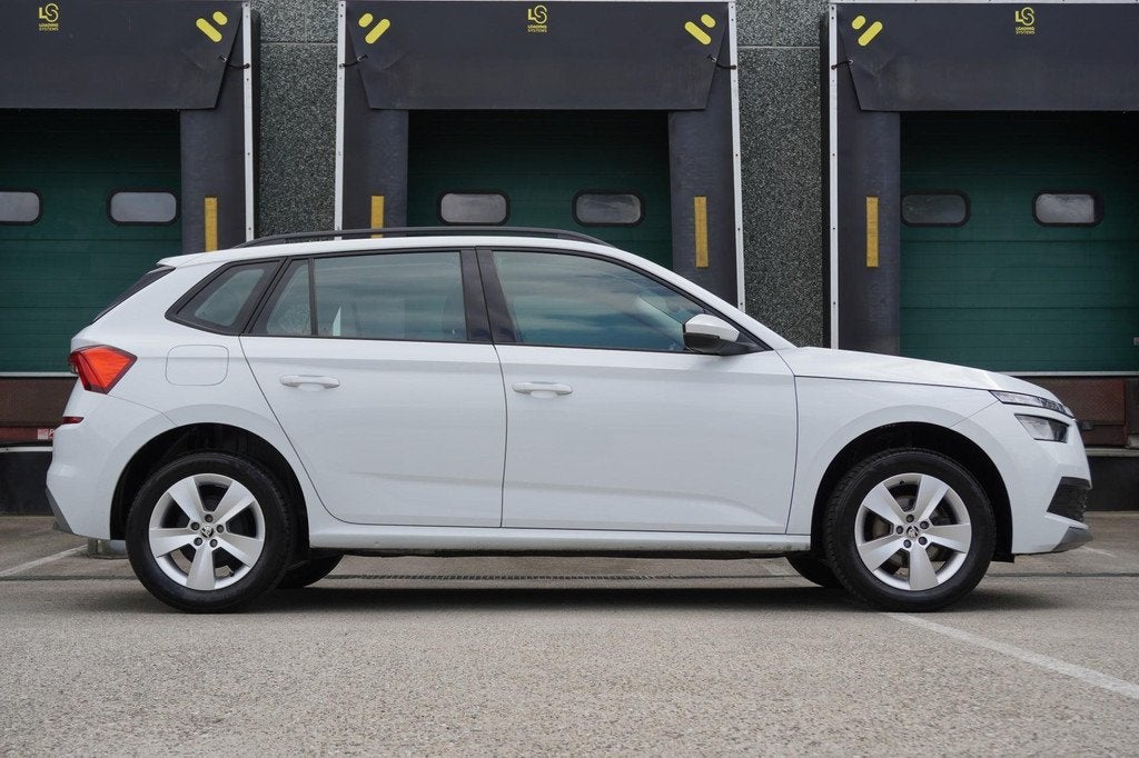 Skoda Kamiq 1.0 TSI 110pk Ambition | Airco | Cruise Control, 12 maanden, Stof, Gebruikt, 610 kg