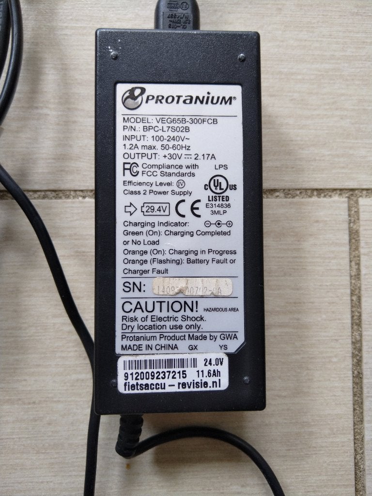 Elektrische fiets acculader VEG65B-300FCB LI-ON €36,-, Ophalen of Verzenden, Volgt, Volgt, Batavus
