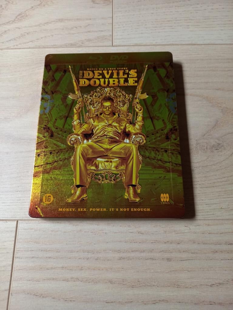 The Devils Double steelbook, Ophalen of Verzenden, Zo goed als nieuw, Actie