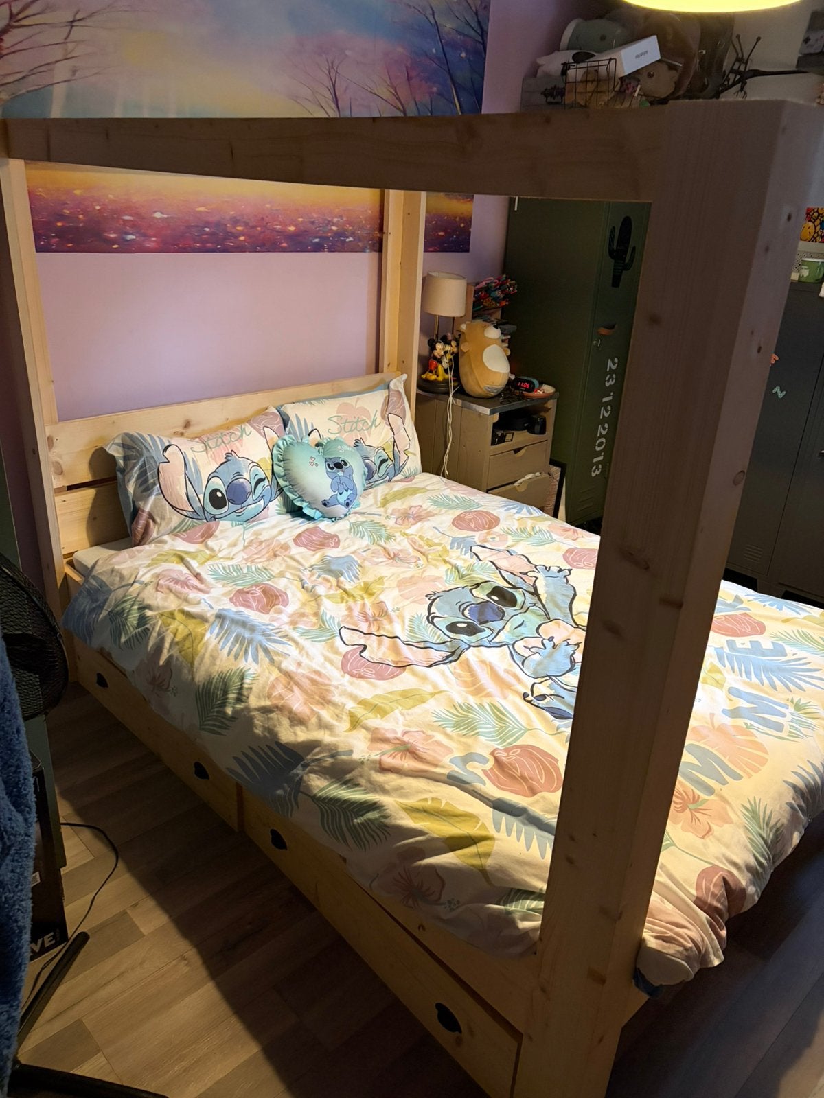 Handgemaakt onbewerkt steigerhout 2persoons hemelbed 140x200, Huis en Inrichting, Overige kleuren, Steigerhout, 200 cm, Nieuw