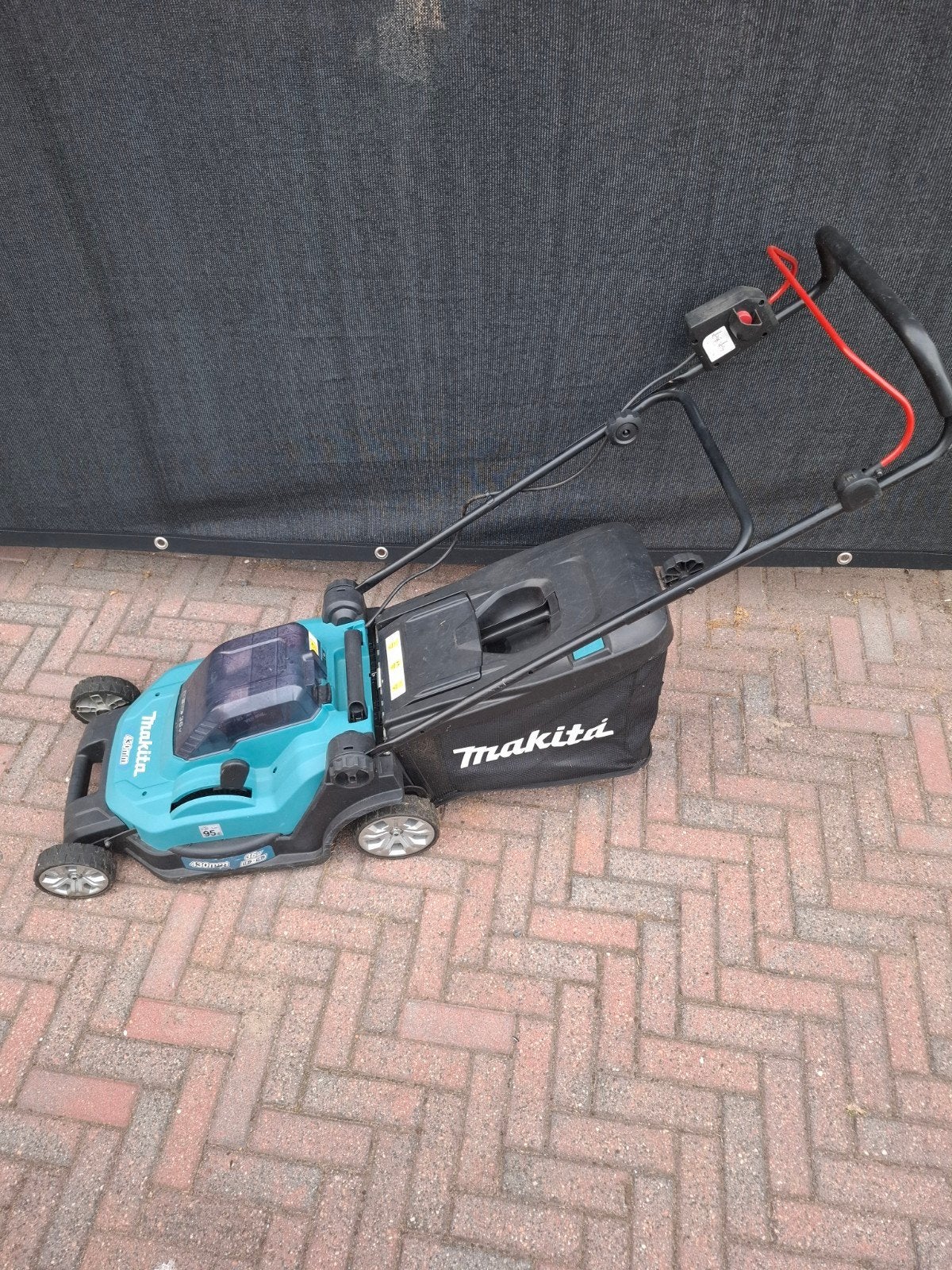 Makita DLM432 LXT accu Grasmaaier 43cm, Tuin en Terras, Ophalen, Cirkelmaaier, Opvangzak, Accu-grasmaaier