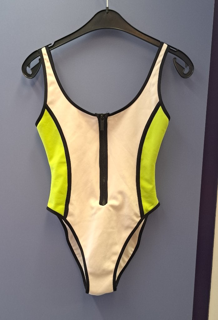 Michael Kors statement bodysuit limegroen wit zwart S 51106, Michael Kors, ., Ophalen of Verzenden, Zo goed als nieuw