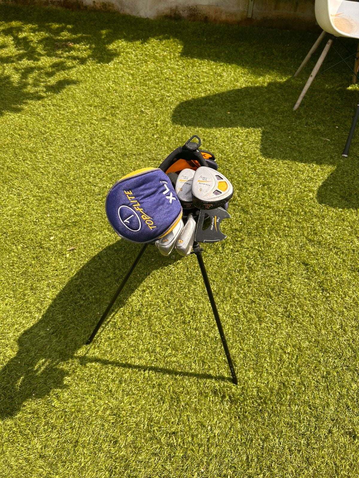 Kinder Golfset: Tas, Driver, Houten 3/5, Putter, IJzers 5,, Sport en Fitness, Golf, Ophalen of Verzenden, Gebruikt, Set, Overige merken