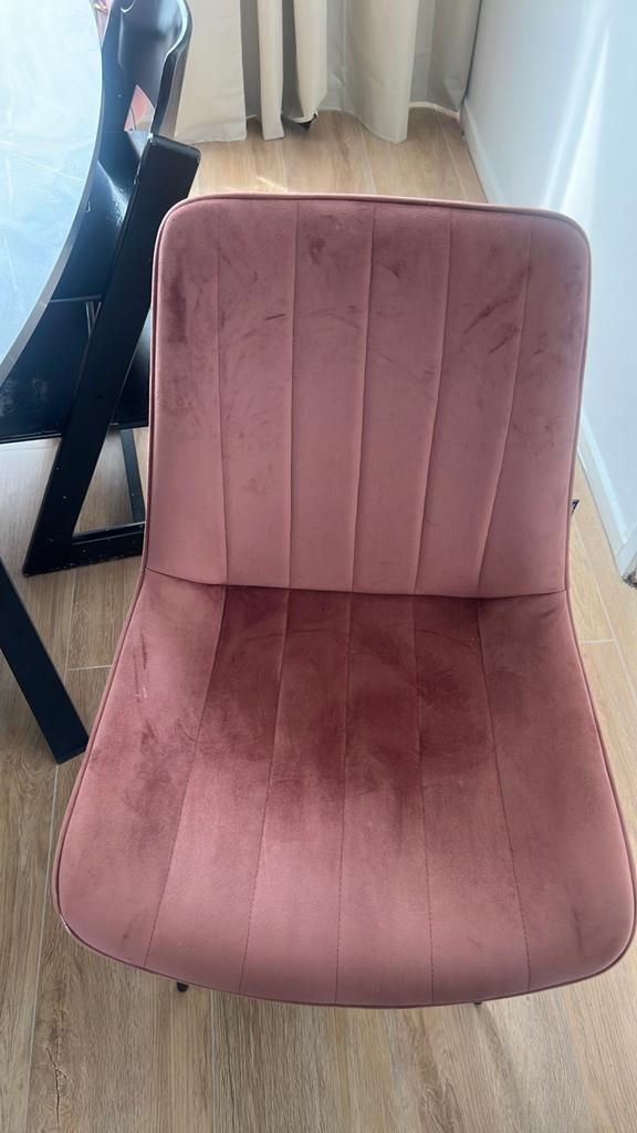 4 oud roze eetkamerstoelen, Huis en Inrichting, Ophalen of Verzenden, Zo goed als nieuw, Minder dan 75 cm, 50 tot 75 cm