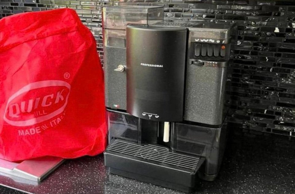 Italiaanse Quick mill voolautomaat, 10 kopjes of meer, Ophalen, Zo goed als nieuw, Espresso apparaat
