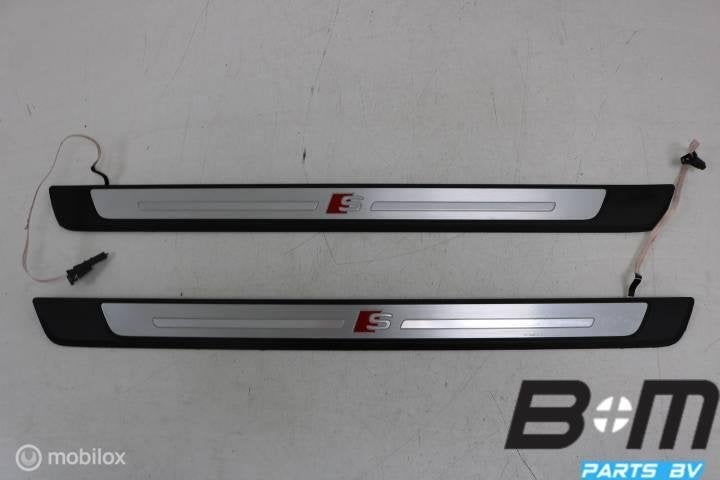 Set verlichte S- line dorpellijsten Audi A4 8W 8W0947417A, Gebruikt