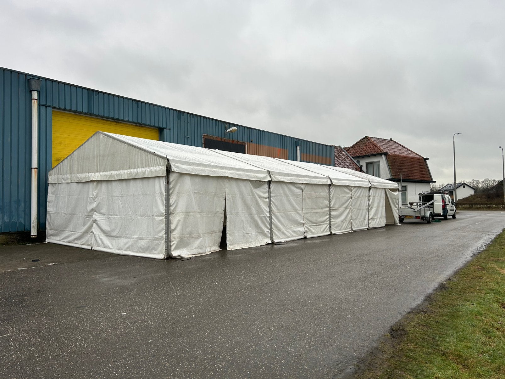 Aluhal / feesttent / bruiloft tent Te Huur 6 meter breed, Partytent, 6 meter of meer, 8 meter of meer, 2 meter of meer