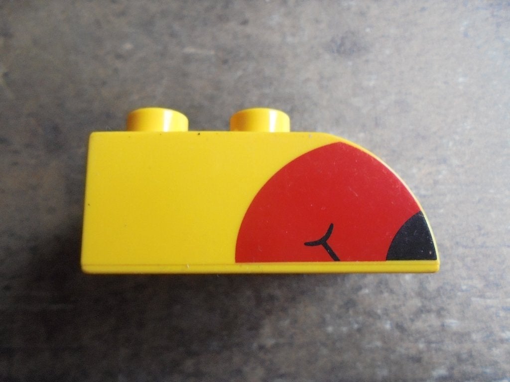Lego Duplo Brick 2x3 with Slope Curved (zie foto's), Kinderen en Baby's, Speelgoed | Duplo en Lego, Ophalen of Verzenden, Gebruikt